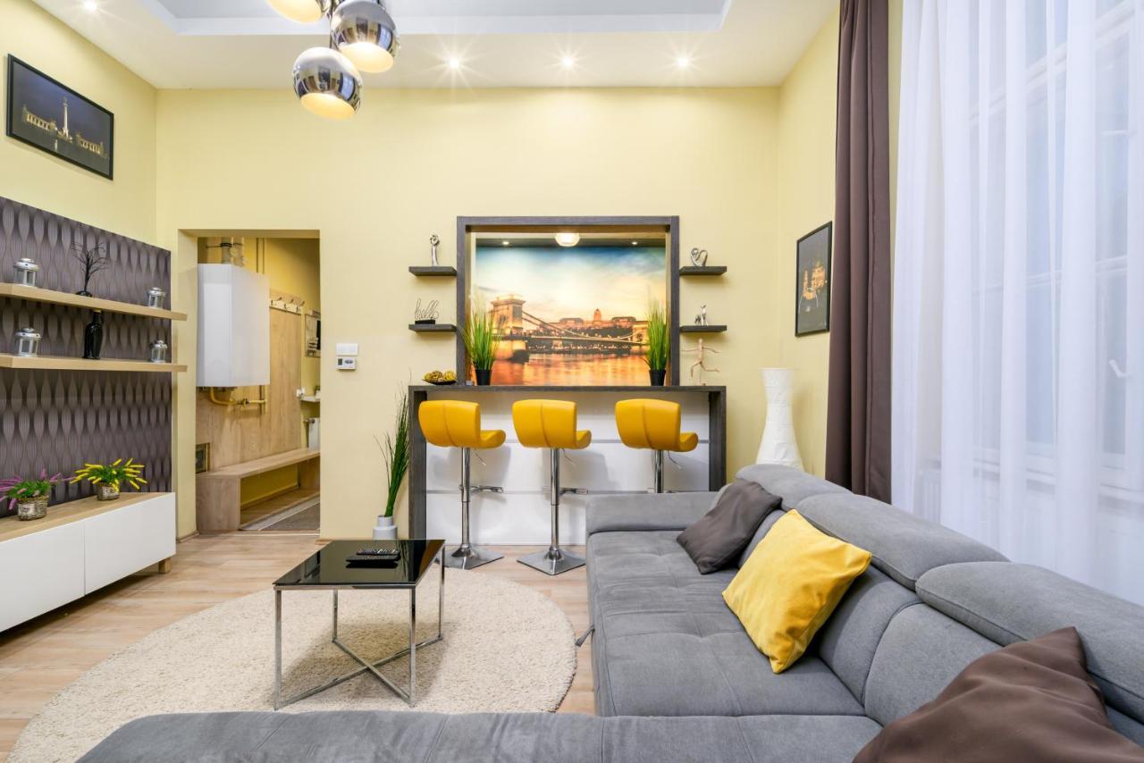 Downtown Deluxe-Two Bedroom Apartment With Sauna Budapest Ngoại thất bức ảnh